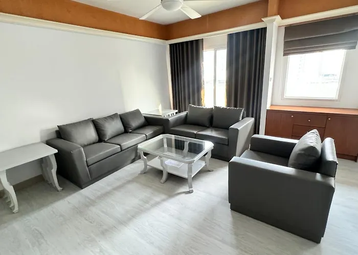 Chaidee Mansion Aparthotel 3*