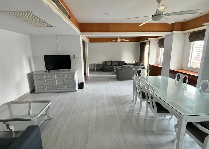 Chaidee Mansion
