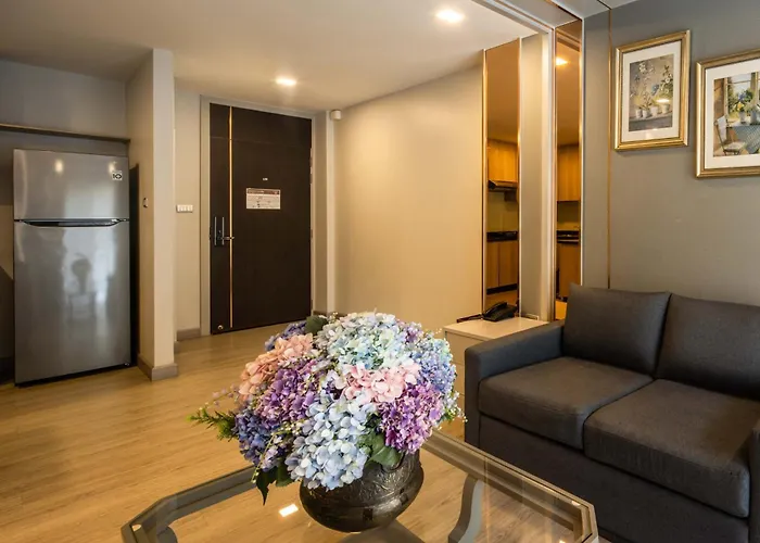 Aparthotel Chaidee Mansion 3*