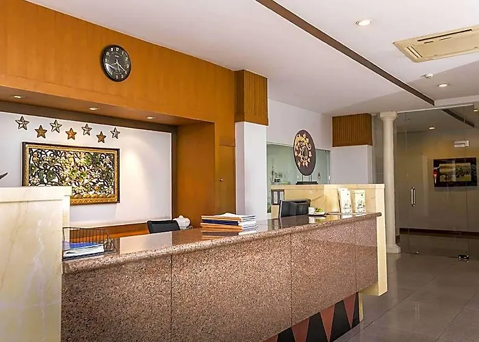 Aparthotel Chaidee Mansion 3*